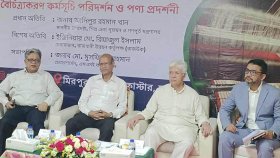 বেনারসি শিল্পের উন্নয়নে বাধা দূর করতে সরকার প্রতিজ্ঞাবদ্ধ: শিল্প উপদেষ্টা