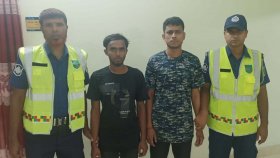 বাসের ধাক্কায় অ্যাম্বুলেন্সের পাঁচ যাত্রী নিহতের ঘটনায় চালক-হেলপার আটক
