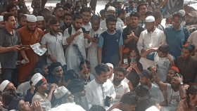 মঞ্চ থেকে হলো জুমার আজান,  নামাজের পর বক্তব্য দেবেন নেতারা