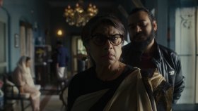ট্রেলারে ‘গুলমোহর’ যেমন