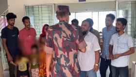 মৌলভীবাজার সীমান্তে দুই দিনে আটক ৫৯ জনকে পুলিশে হস্তান্তর