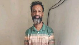 বিএনপি নেতার বাড়ি থেকে স্বেচ্ছাসেবক লীগ নেতা গ্রেফতার