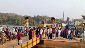 কর্ণফুলী নদীতে ৫ দিন বন্ধ থাকবে ফেরি চলাচল, বিকল্প সড়ক ব্যবহারের পরামর্শ