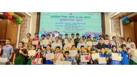 সেরা স্কুল দিনাজপুরের সুব্রত খাজাঞ্জী, সেরা পিটিআই রাজশাহী