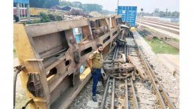 ব্রাহ্মণবাড়িয়ার আখাউড়ায় ট্রেন লাইনচ্যুত