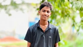 মোবাইল ফোনে বাড়ি থেকে ডেকে নিয়ে স্কুলশিক্ষার্থীকে হত্যা