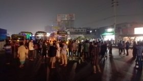 আ.লীগ নিষিদ্ধের দাবিতে ঢাকা-চট্টগ্রাম মহাসড়ক অবরোধ, ৭ কিলোমিটার যানজট