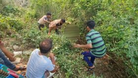 মহাসড়কের পাশে দুই যুবকের লাশ, একজনের গলাকাটা অপরজনের চোখ উপড়ানো
