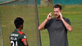 বাংলাদেশের নতুন বোলিং কোচ শন টেইট