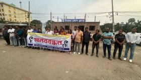 সংবাদ প্রকাশের জেরে সাংবাদিককে হত্যার হুমকি বিএনপি নেতার, প্রতিবাদে মানববন্ধন