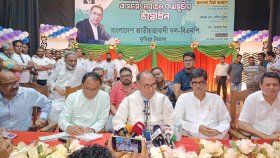 আগে কুকুরের মুখে ছিলাম, এখন বাঘের মুখে পড়েছি আমরা: মির্জা আব্বাস