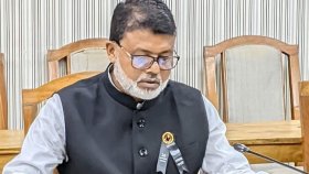 হজে যাওয়ার পথে বিমানবন্দরে আ.লীগ নেতা গ্রেফতার