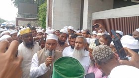 আশ্বাস পেয়ে আন্দোলন স্থগিত করলেন মসজিদভিত্তিক শিক্ষা কার্যক্রমের শিক্ষক-কর্মচারীরা