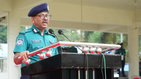 কাঙ্ক্ষিত সেবার মাধ্যমে জনগণের মন জয় করতে হবে: ডিএমপি কমিশনার