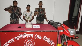 বেনাপোলে মাদকসহ ভারতীয় ট্রাকচালক গ্রেফতার