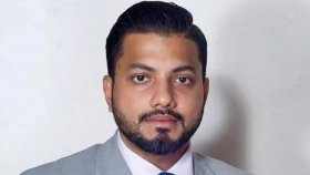 ক্ষমা চাইলেন ইশরাক