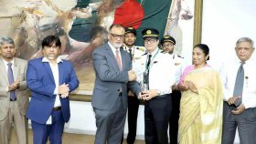 সেই ক্যাপ্টেন-ফার্স্ট অফিসার-কেবিন ক্রুকে সম্মাননা