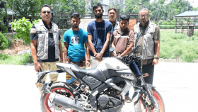 পল্টনে চুরি হওয়া মোটরসাইকেল ফেনীতে উদ্ধার, গ্রেফতার ৪
