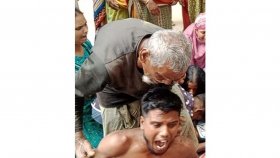 ডোবার পানি থেকে দুই শিশুর মরদেহ উদ্ধার