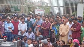 বিএনপিপন্থি উপদেষ্টাদের বের করে দেওয়ার দাবি নাসীরুদ্দীন পাটওয়ারীর