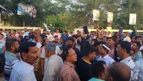 নেতাকর্মীদের বিরুদ্ধে এনসিপির মামলার প্রতিবাদে থানা ঘেরাও বিএনপির