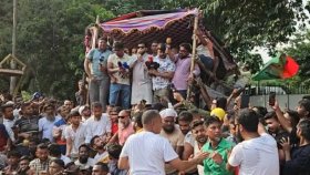 আন্দোলন আপাতত স্থগিত, তবে দাবিতে অনড় থাকবো: ইশরাক