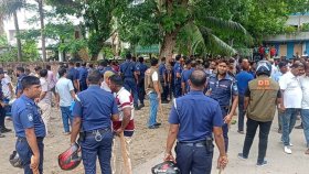 মেহেরপুরে ইউনিয়ন বিএনপির কাউন্সিল ঘিরে সংঘর্ষ, আহত ১০