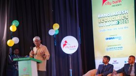শিক্ষার্থীদের একাধিক বিষয়ে আগ্রহী হয়ে পড়াশোনা করতে হবে: অর্থ উপদেষ্টা