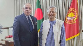 প্রধান উপদেষ্টার সঙ্গে দেখা করেছেন প্রধান বিচারপতি