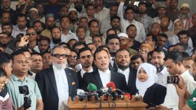 জাতীয় বিশ্ববিদ্যালয়ে চাকরিচ্যুত ৯৮৮ জনকে চাকরি ফেরত দেওয়ার নির্দেশ