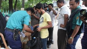ঈদের আগে আইনশৃঙ্খলা পরিস্থিতির অবনতি, নিরাপত্তা নিয়ে শঙ্কা