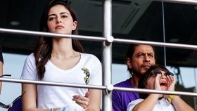 ‘শাহরুখের মতো আর কেউ নেই’