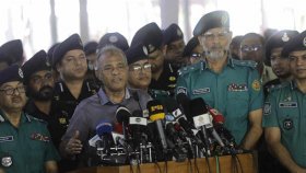 ঈদে নিরাপত্তা নিয়ে শতভাগ কনফিডেন্ট: স্বরাষ্ট্র উপদেষ্টা