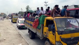ঈদযাত্রা: ৪ ঘণ্টার পথ পাড়ি দিতে লেগেছে ১০ ঘণ্টা