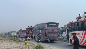 কমছে উত্তরের মহাসড়কের যানজট