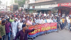 কী আছে শ্রমিকদের ভাগ্যে, কোন পথে আন্দোলন?