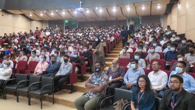 গ্রীষ্মকালীন সেমিস্টারের নবীন শিক্ষার্থীদের স্বাগত জানালো ইস্ট ওয়েস্ট ইউনিভার্সিটি