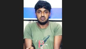 পুলিশকে ছুরিকাঘাত করে পালানো সেই আসামি গ্রেফতার