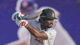 জয়ের বিশ্বাস নিয়ে শেষ দিনে ব্যাটিংয়ে বাংলাদেশ