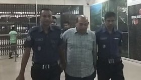 ভারতে যাওয়ার সময় সাবেক উপজেলা চেয়ারম্যান আটক