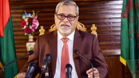গ্রেফতারের পর সাবেক সিইসি নুরুল হুদা নেওয়া হয়েছে ডিবি কার্যালয়ে