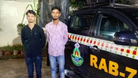 চট্টগ্রাম-রাঙামাটি মহাসড়কে ডাকাতির চেষ্টা, বিদেশি রাইফেলসহ আটক ২