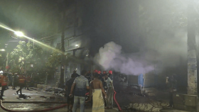 মিরপুরে বাসার গ্যারেজে আগুন