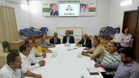 বিএনপির অবস্থান মবোক্রেসির বিরুদ্ধে: আমির খসরু