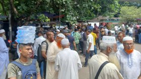 সিদ্ধান্তের অপেক্ষায় শাহবাগে বিডিআর সদস্যরা