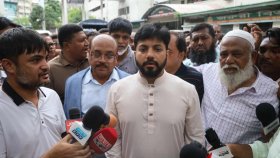 আন্দোলনকে ভিন্ন খাতে নিতে হামলা: ইশরাক হোসেন