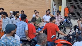 বৈষম্যবিরোধী ছাত্র আন্দোলনের নেতাকে কোপালেন এনসিপি নেতা