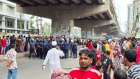 পোশাকশ্রমিককে পিটিয়ে হত্যা, বিক্ষোভের পর কারখানা বন্ধ ঘোষণা ‎