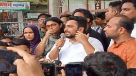 এক দলকে সরিয়ে আরেক দলকে বসানোর জন্য কেউ রক্ত দেয়নি: নাহিদ ইসলাম