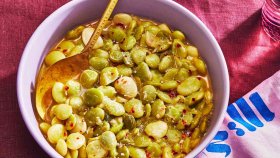 কলার চেয়েও বেশি পটাশিয়াম মেলে এই ৪ খাবারে